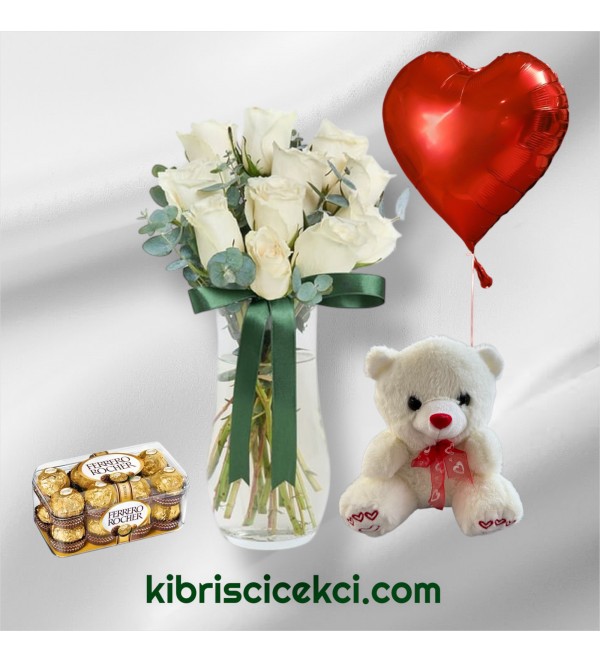 Vazoda 17 Beyaz Gül Ayıcık 16'lı Ferrero Çikolata Kalp Helyum Balon